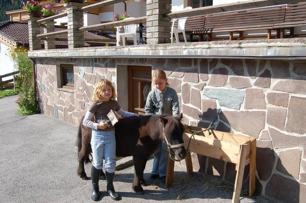 Landhaus Staudacher แกร์ลอส ภายนอก รูปภาพ
